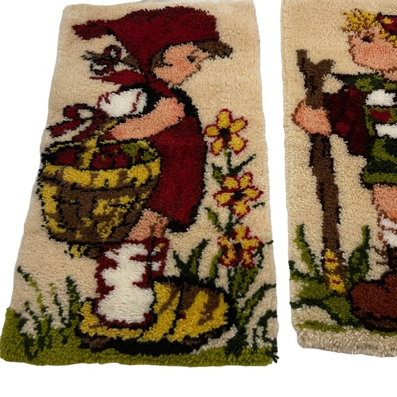 Latch Hook Rug Hummel Peasant Girl & Boy Wall Hanging 1980 Joseph Mueller - Picture 2 of 11